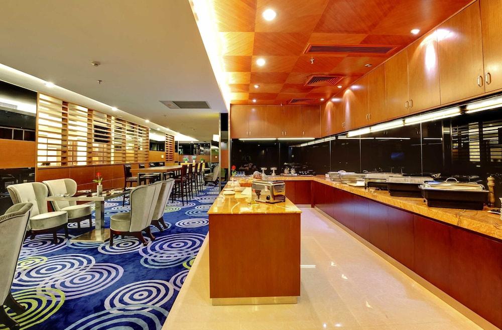 Shenzhen The Bauhinia Hotel, Mix City Shopping Center ภายนอก รูปภาพ